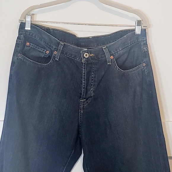 Lucky Brand Jeans 36X33 Button Fly Slim Bootleg 100% Cotton Style 7M10781 Fading - Picture 3 of 16